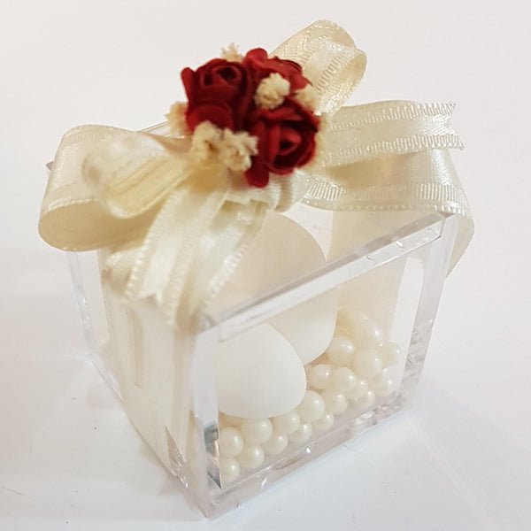 BOMBONIERA CUBO PLEXIGLASS CON ROSE ROSSE